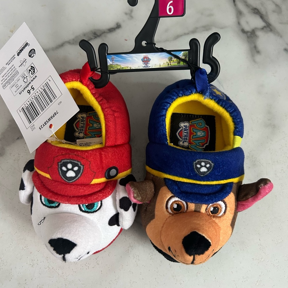 🌸4/$20🌸Paw Patrol Red and Blue Kids Slippers